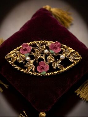 Vintage Gold Tone Floral Brooch with Pink Roses & Faux Pearls
